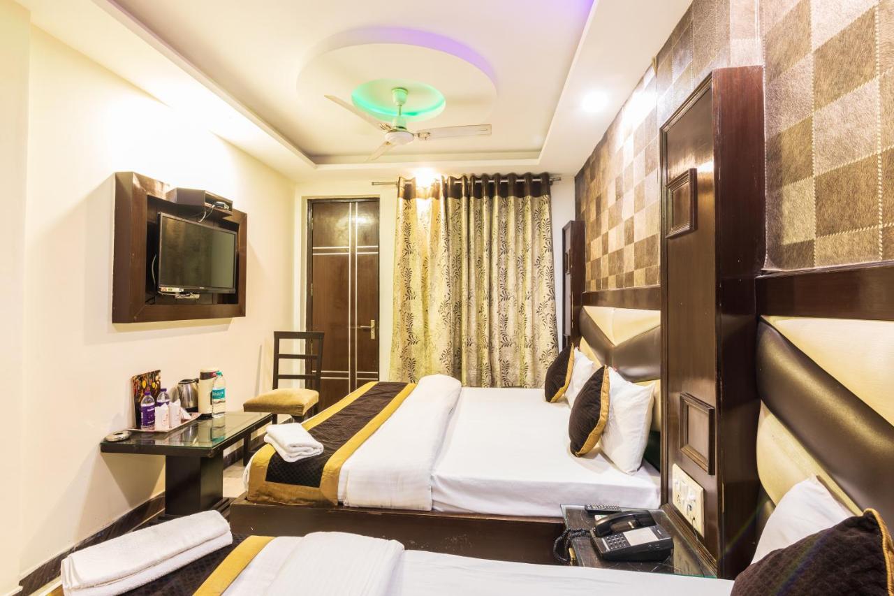 Hotel Grand Shyam- In Front Of New Delhi Railway Station-Couple Friendly Νέο Δελχί Εξωτερικό φωτογραφία