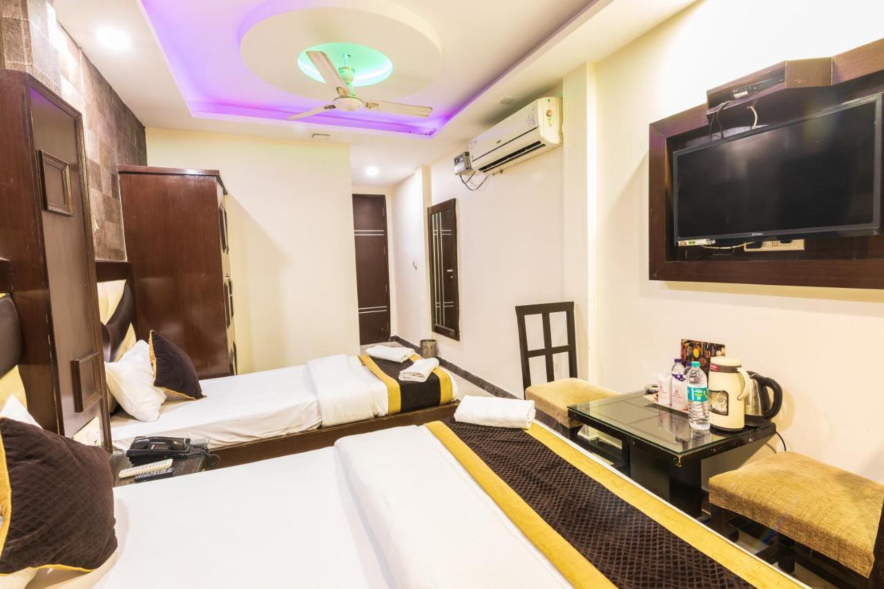 Hotel Grand Shyam- In Front Of New Delhi Railway Station-Couple Friendly Νέο Δελχί Εξωτερικό φωτογραφία