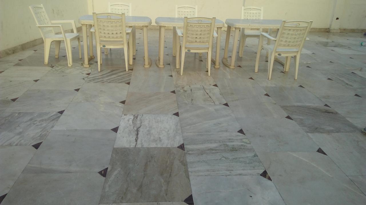 Hotel Grand Shyam- In Front Of New Delhi Railway Station-Couple Friendly Νέο Δελχί Εξωτερικό φωτογραφία